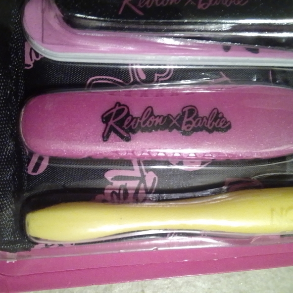 Barbie Manicure Limited Edition - Picture 6 of 16